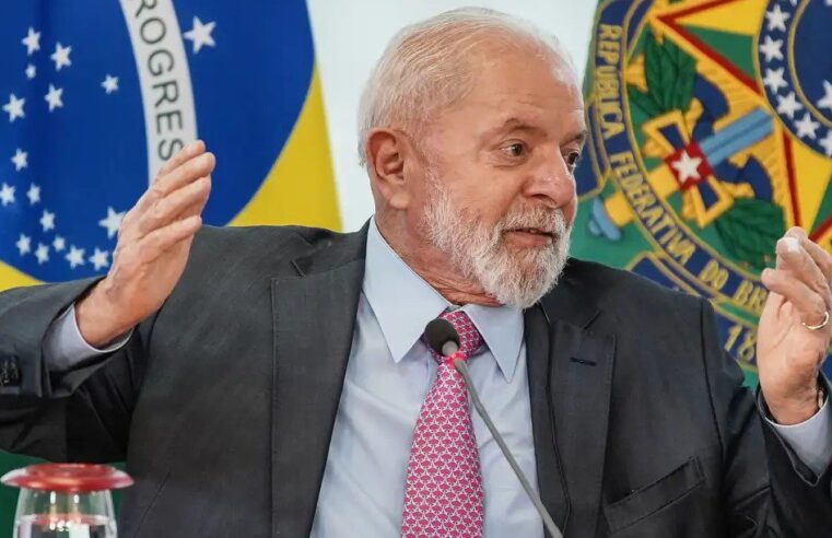 Lula culpa Banco Central por alta de preços nos alimentos e pede para população ‘não comprar produtos caros’