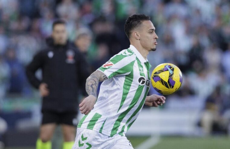 Betis: Antony tem cartão vermelho anulado e poderá jogar contra o Real Madrid