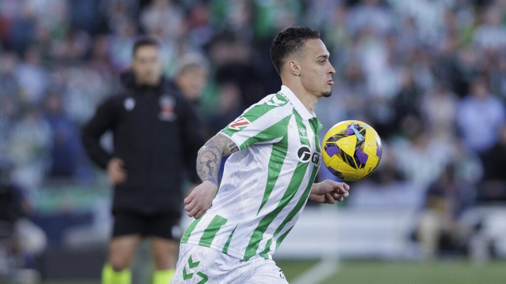 Betis: Antony tem cartão vermelho anulado e poderá jogar contra o Real Madrid